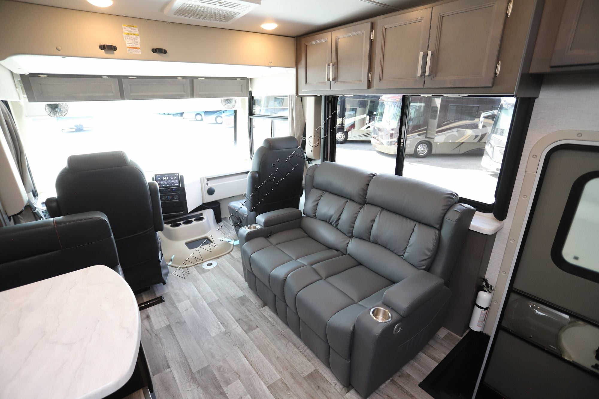 Used 2025 Thor Outlaw Wild West 38K Class A  For Sale