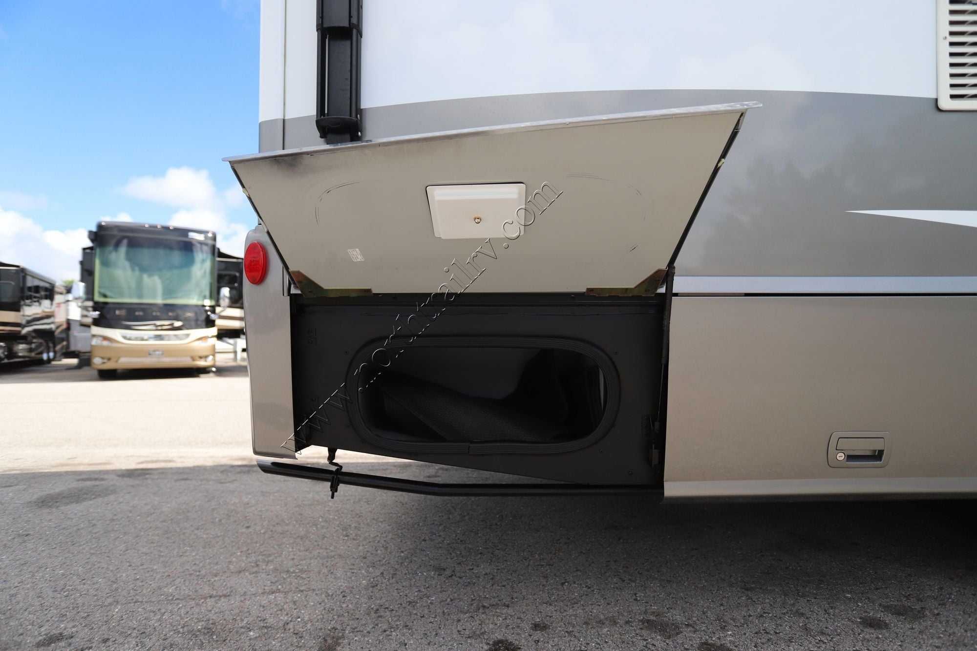 Used 2014 Winnebago View Profile 24G Class C  For Sale