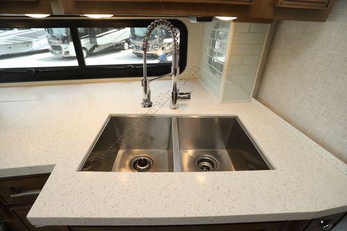 2020 Newmar Ventana 3709