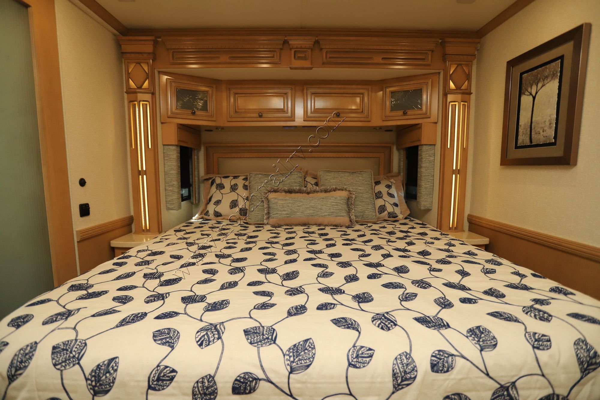 Used 2020 Newmar Dutch Star 4081 Class A  For Sale
