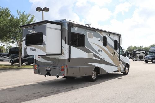 2014 Winnebago View Profile 24G