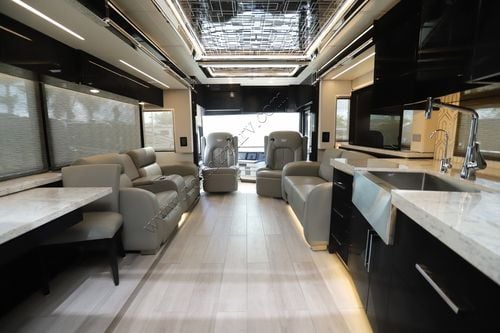 2024 Newmar King Aire 4531 Class A