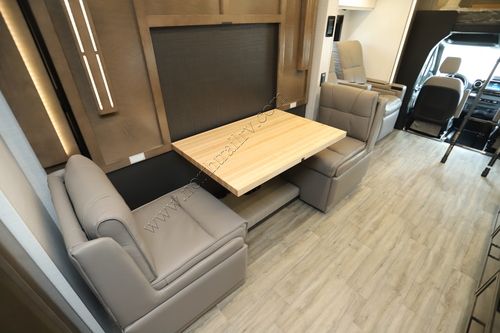 2027 Newmar Freedom Aire 2515