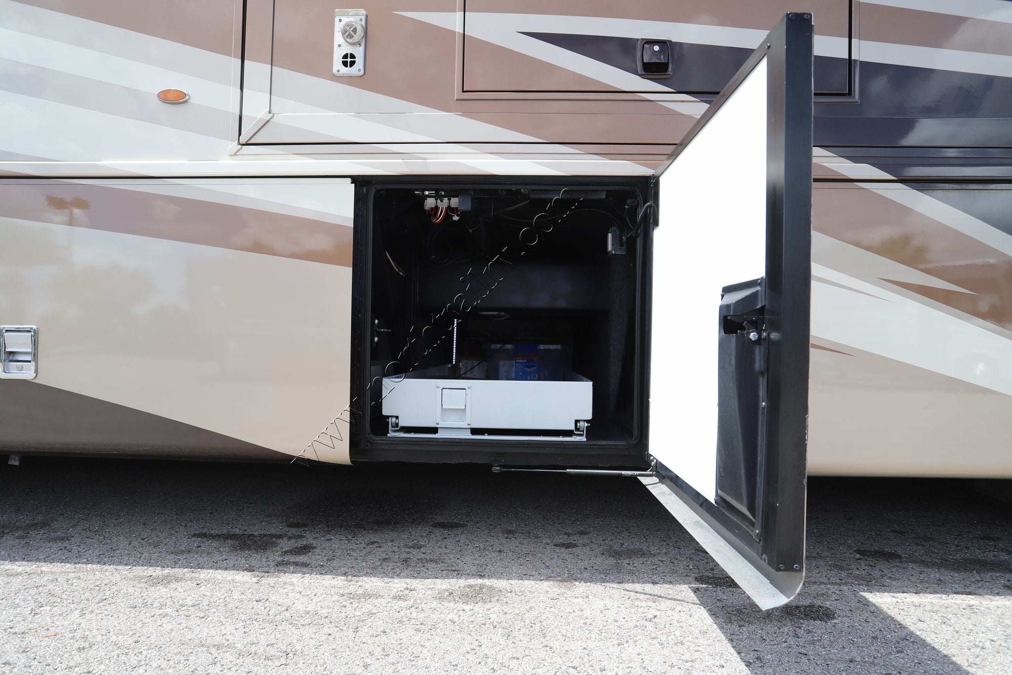Used 2020 Newmar Ventana 3709 Class A  For Sale