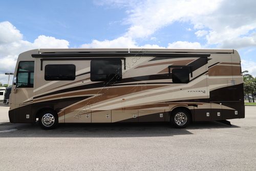 2020 Newmar Ventana 3709