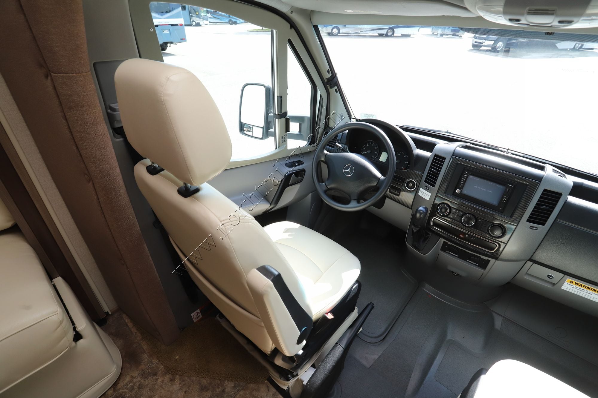 Used 2014 Winnebago View Profile 24G Class C  For Sale