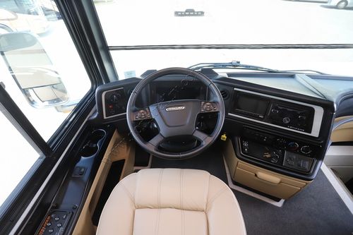 2020 Newmar Ventana 3709