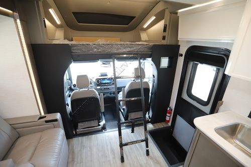 2027 Newmar Freedom Aire 2515