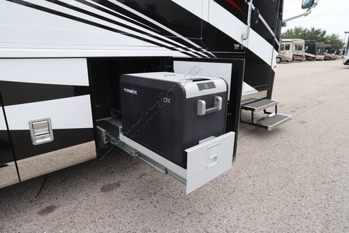 2023 Newmar New Aire 3543