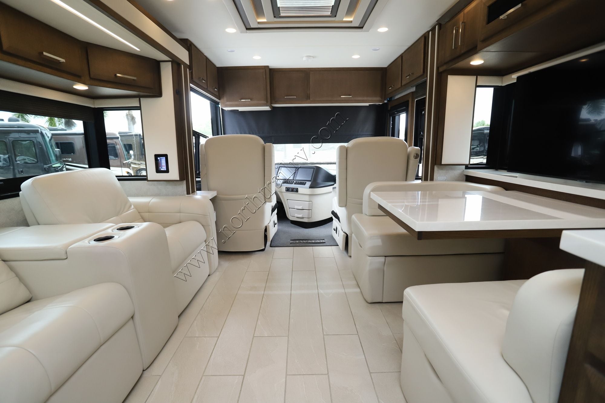 Used 2023 Newmar New Aire 3543 Class A  For Sale