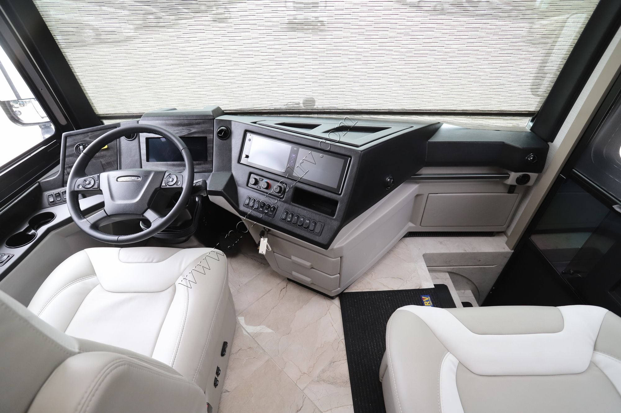 New 2027 Newmar Dutch Star 4345 Class A  For Sale