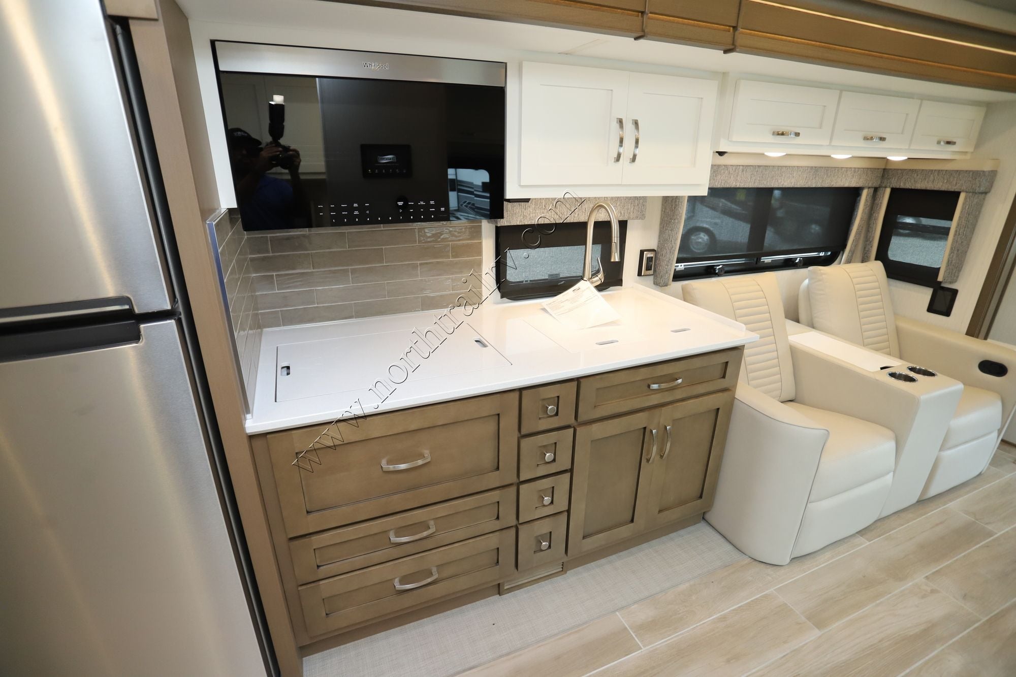 New 2027 Newmar Grand Star 3444 Super C  For Sale
