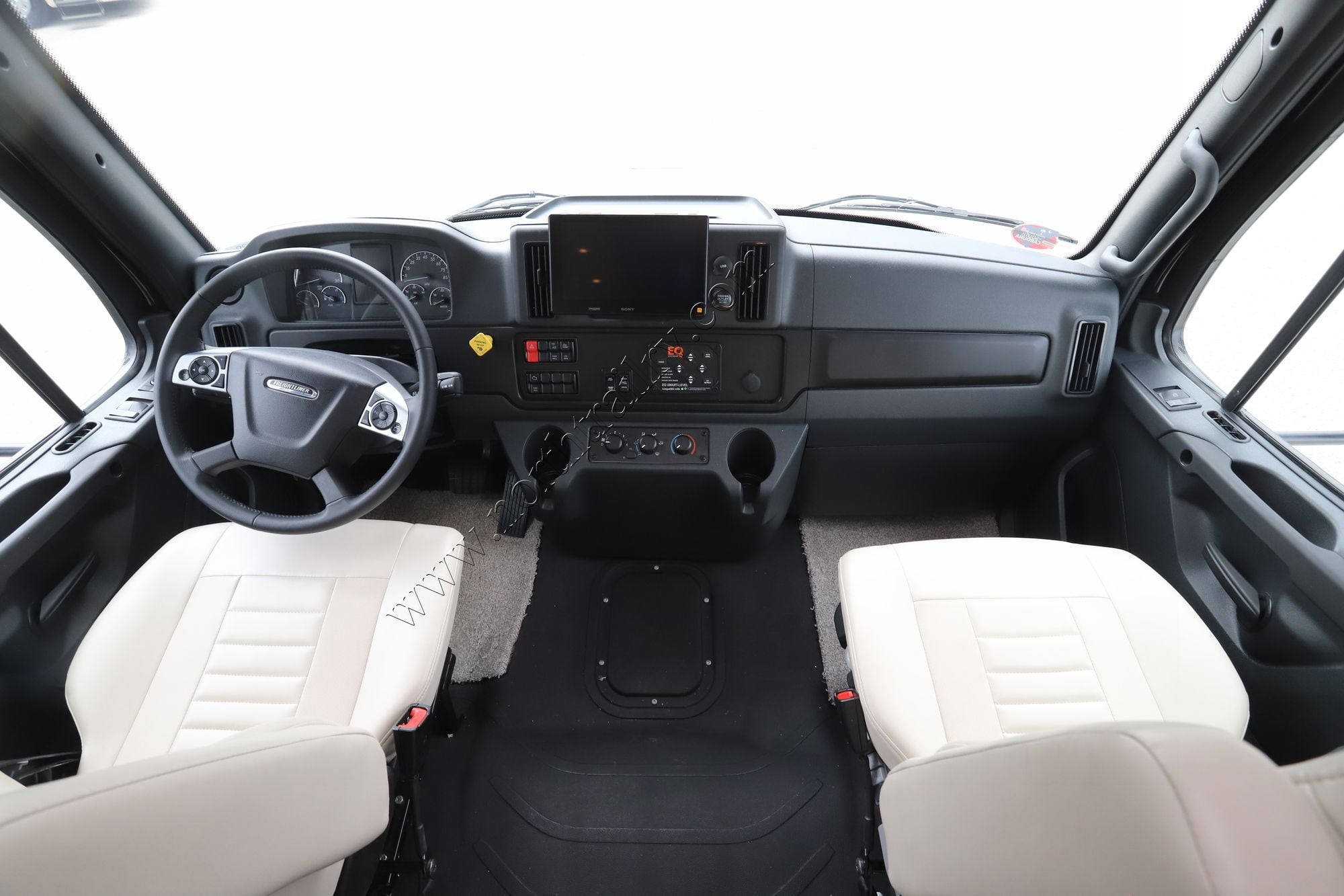 New 2027 Newmar Grand Star 3444 Super C  For Sale