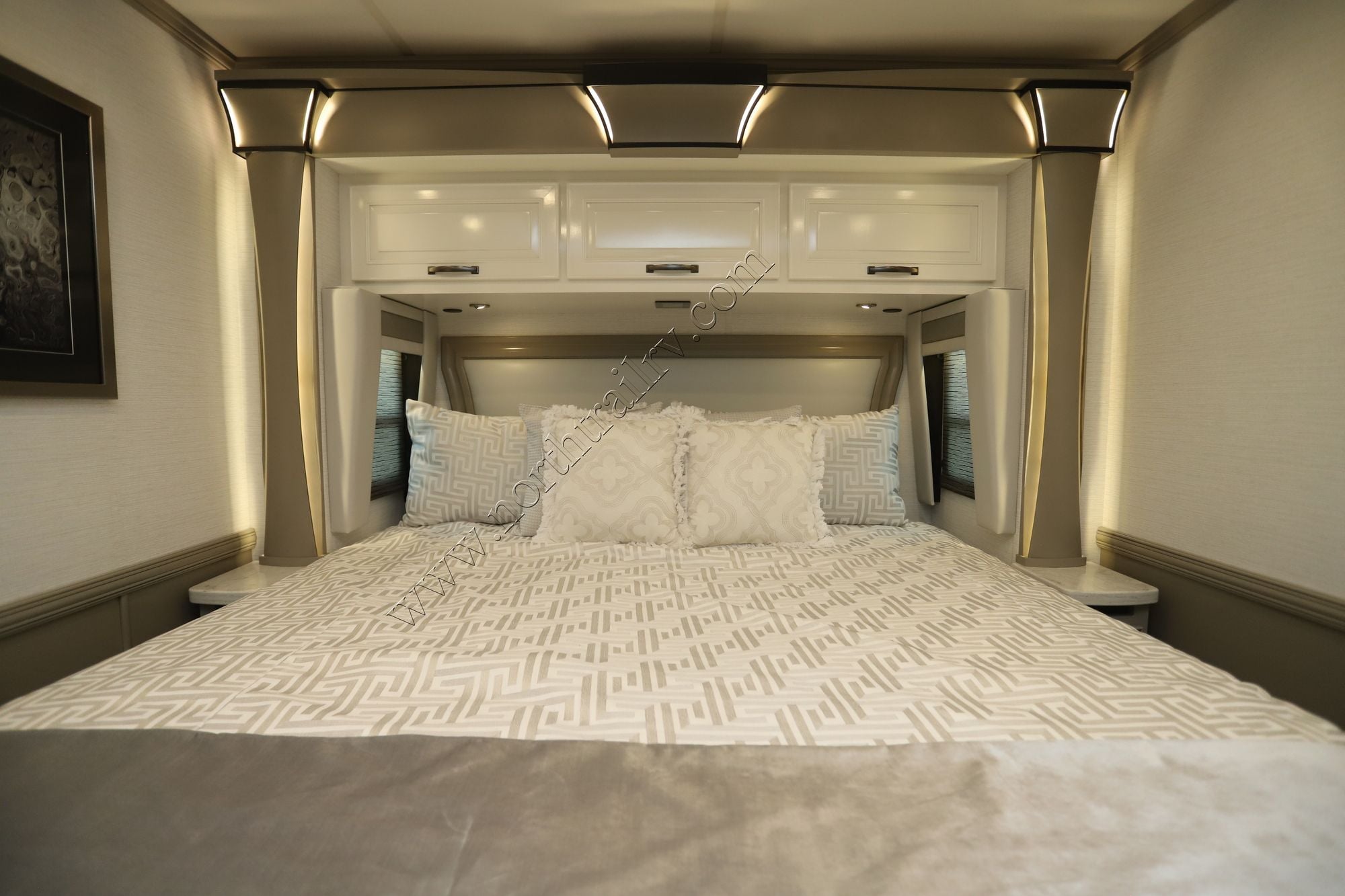 New 2027 Newmar Dutch Star 4345 Class A  For Sale