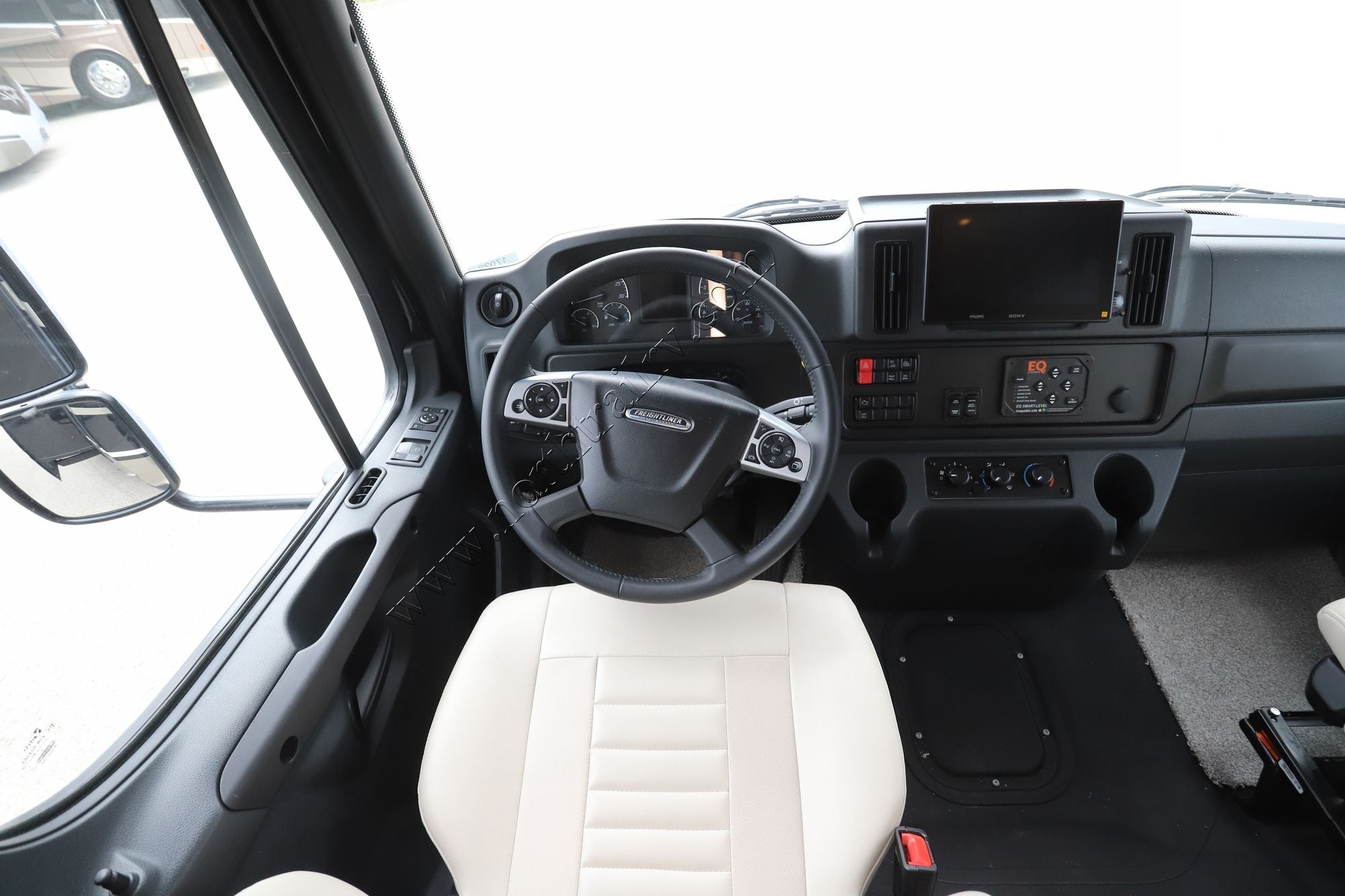 New 2027 Newmar Grand Star 3444 Super C  For Sale