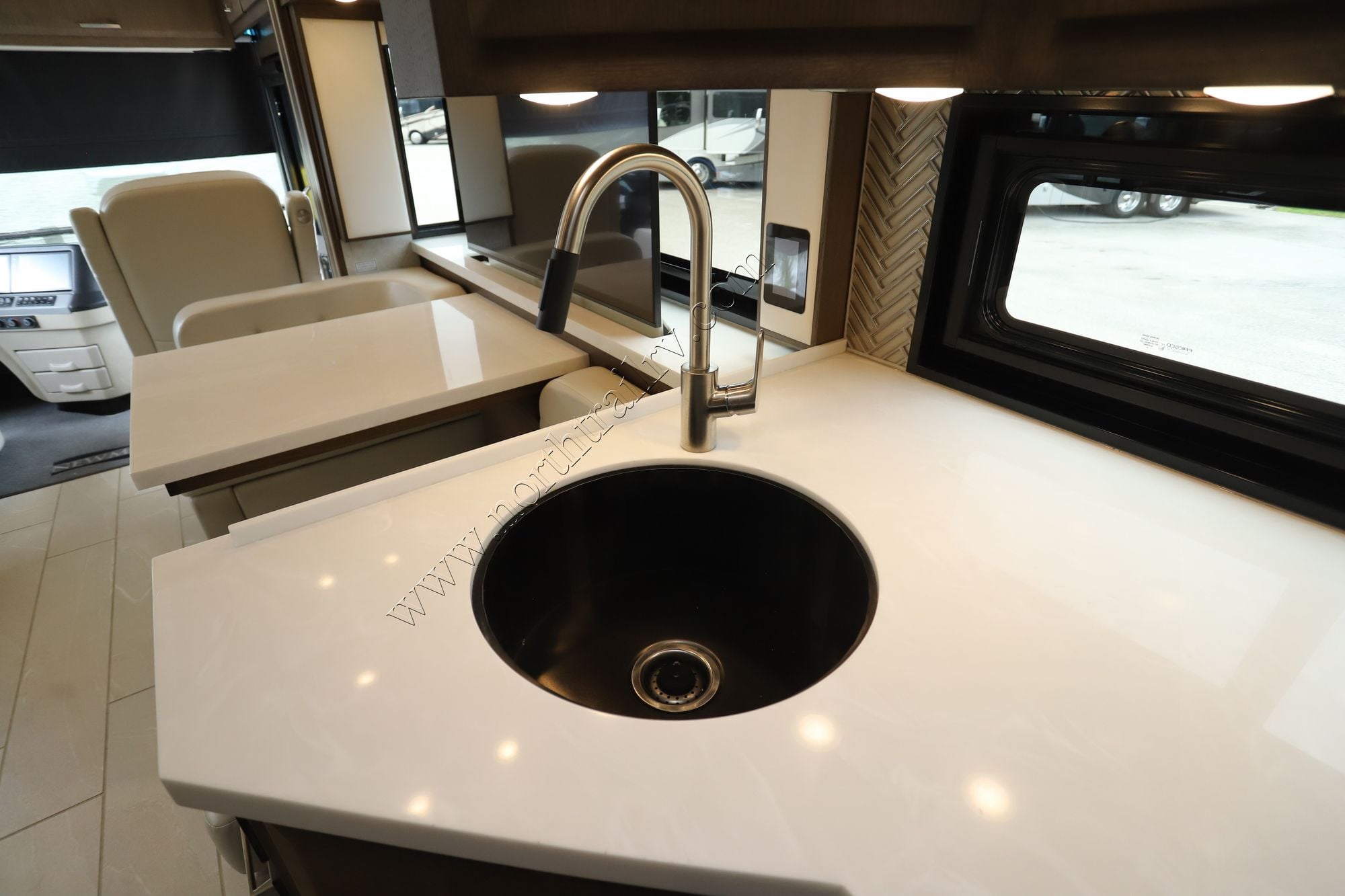 Used 2023 Newmar New Aire 3543 Class A  For Sale