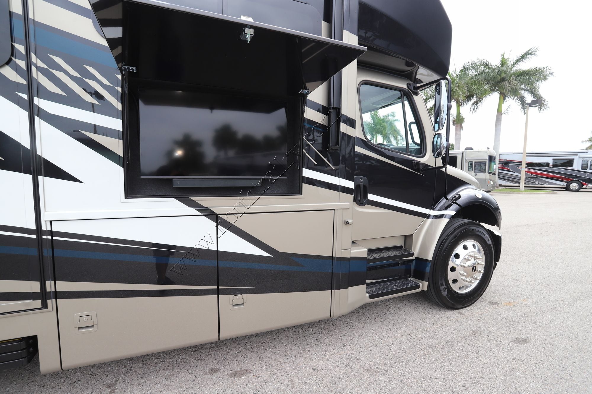 New 2027 Newmar Grand Star 3444 Super C  For Sale
