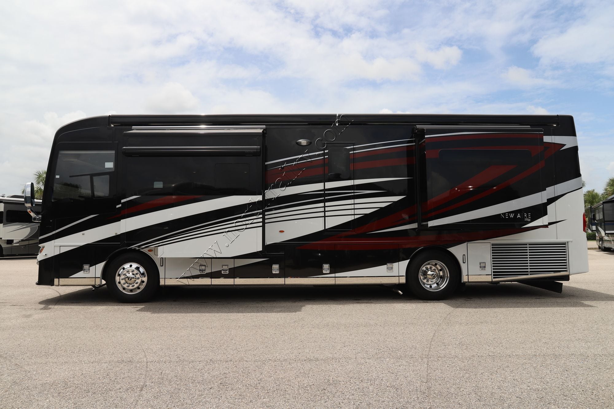 Used 2023 Newmar New Aire 3543 Class A  For Sale