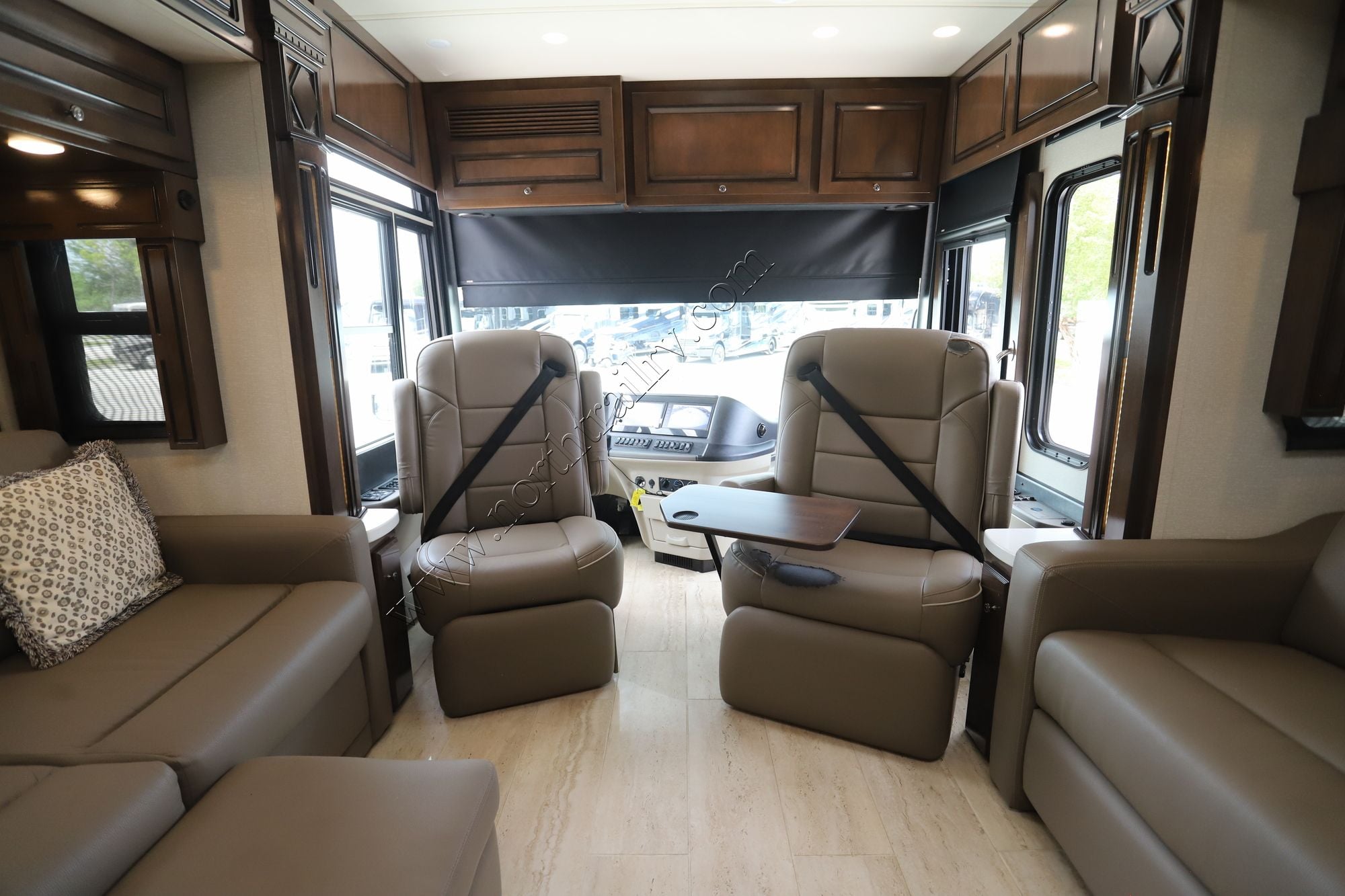 Used 2021 Newmar Dutch Star 4363 Class A  For Sale