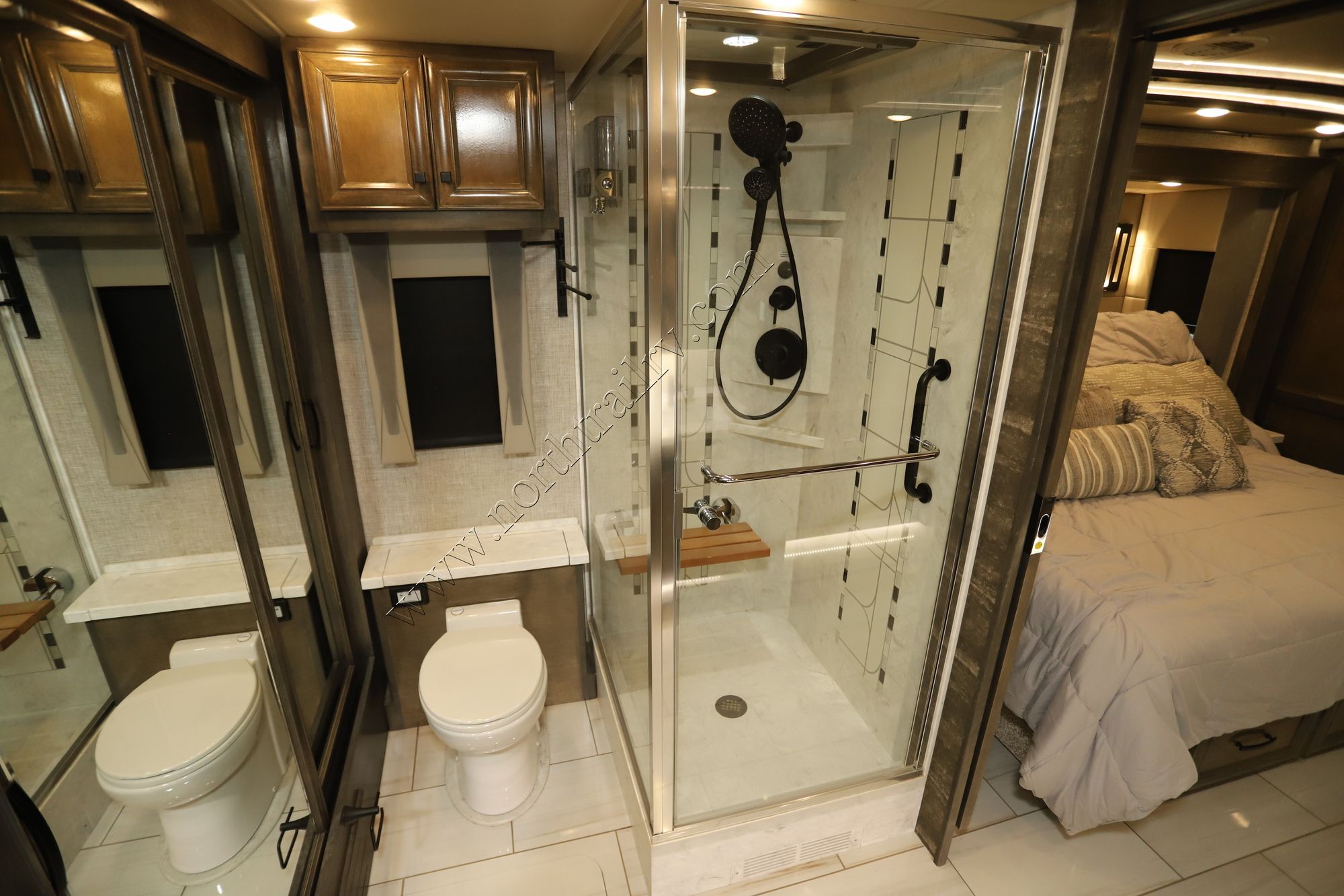 Used 2023 Tiffin Motor Homes Allegro Bus 40IP Class A  For Sale