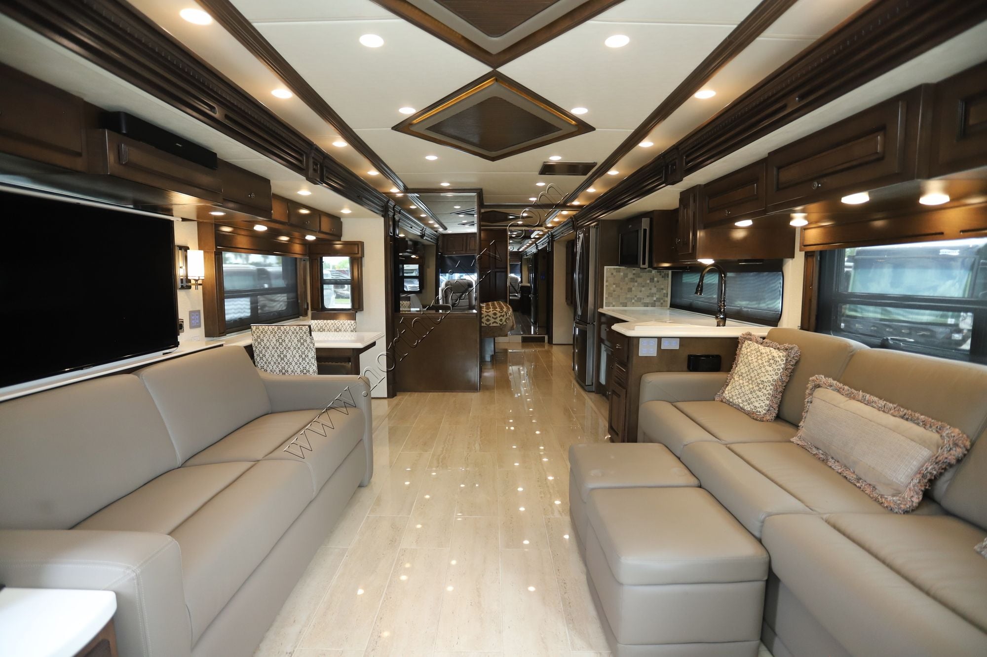 Used 2021 Newmar Dutch Star 4363 Class A  For Sale