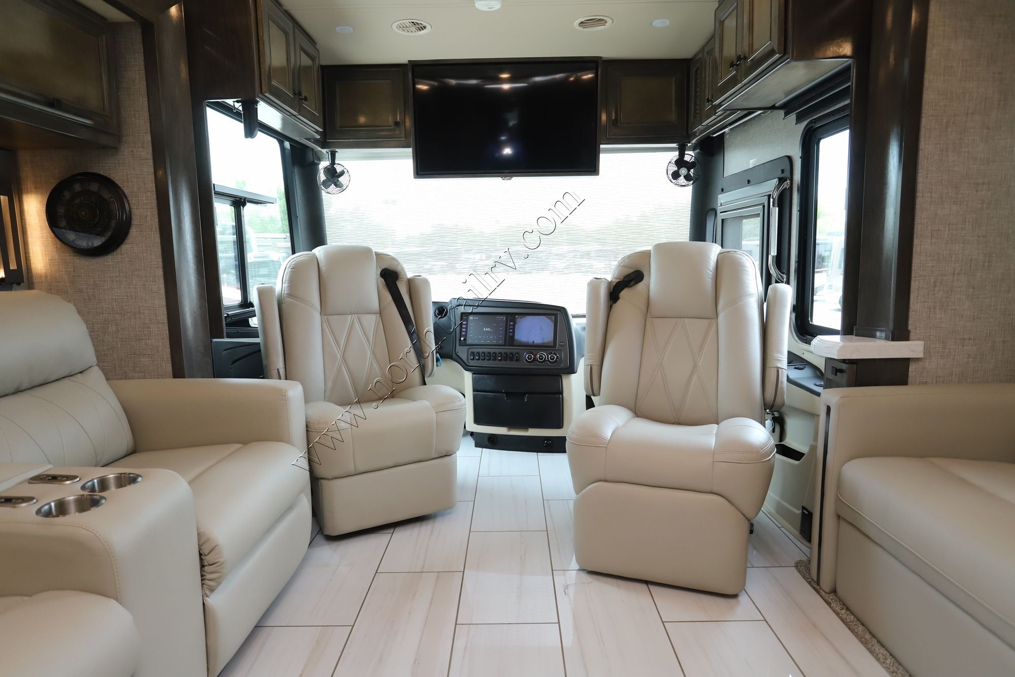 Used 2023 Tiffin Motor Homes Allegro Bus 40IP Class A  For Sale
