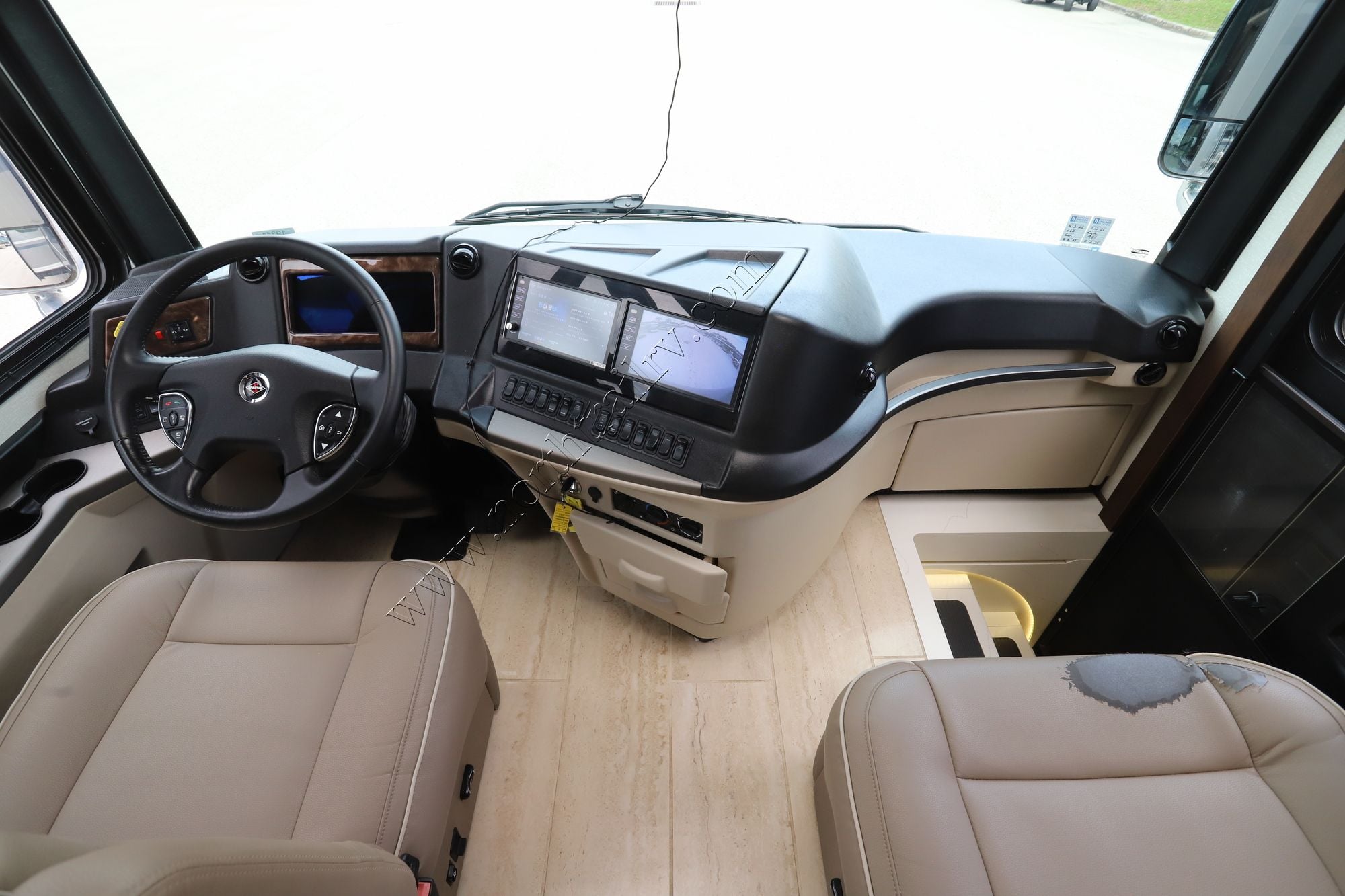 Used 2021 Newmar Dutch Star 4363 Class A  For Sale