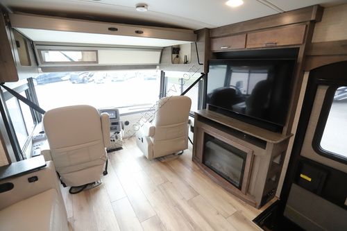 2023 Winnebago Forza 34T