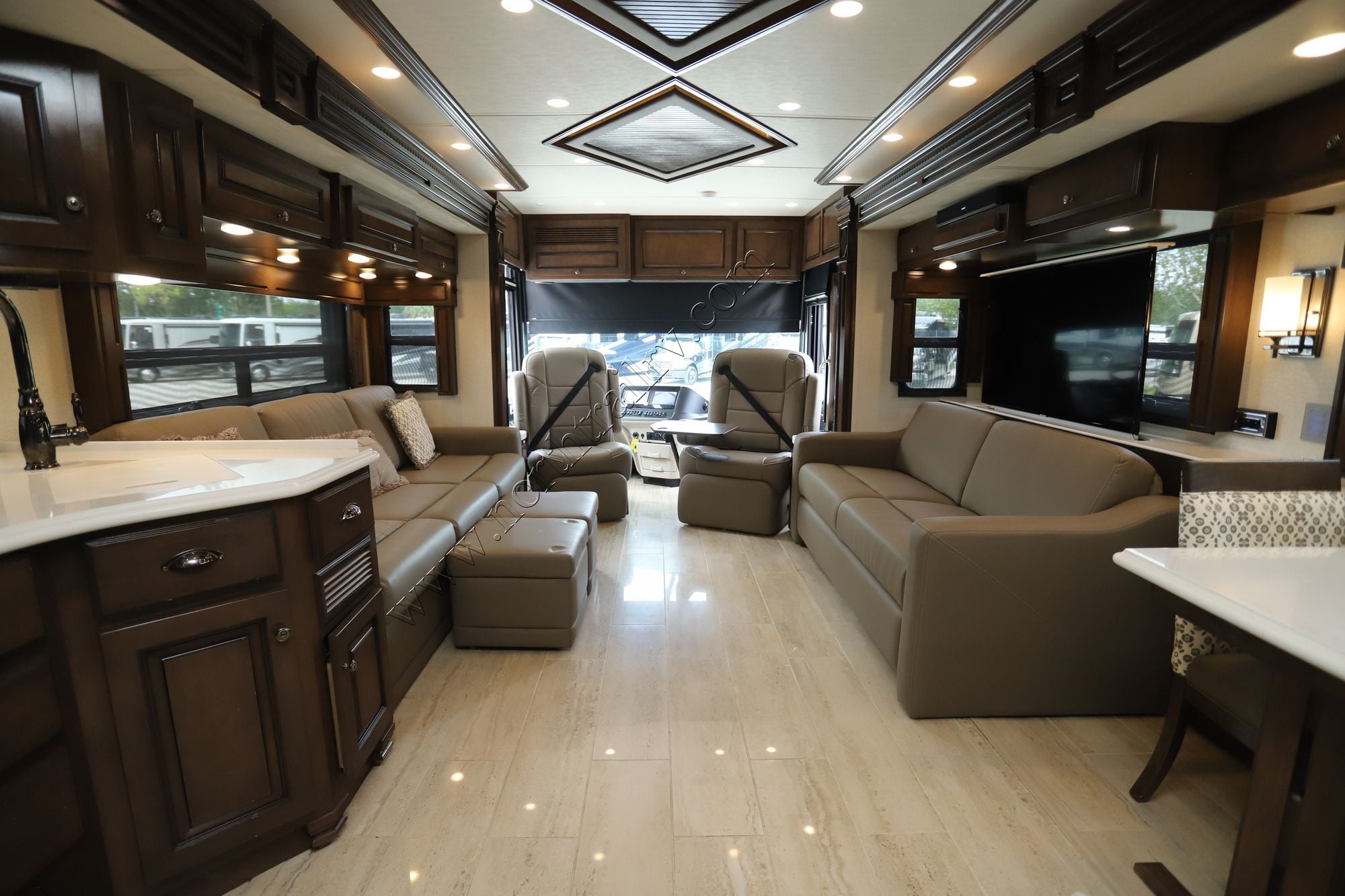Used 2021 Newmar Dutch Star 4363 Class A  For Sale