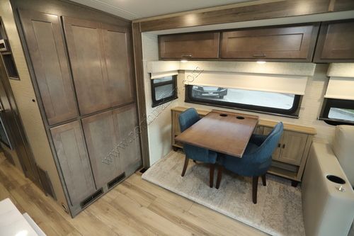 2023 Winnebago Forza 34T