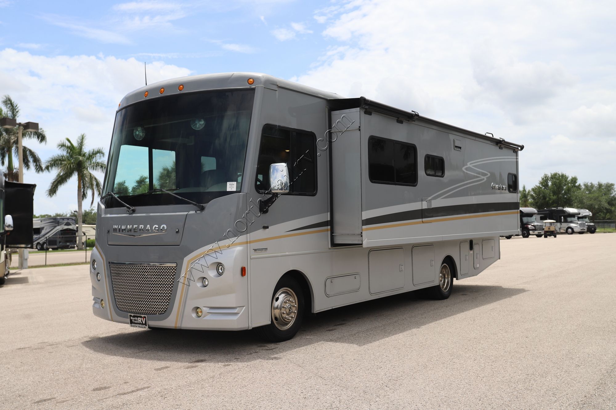 Used 2022 Winnebago Adventurer 29B Class A  For Sale