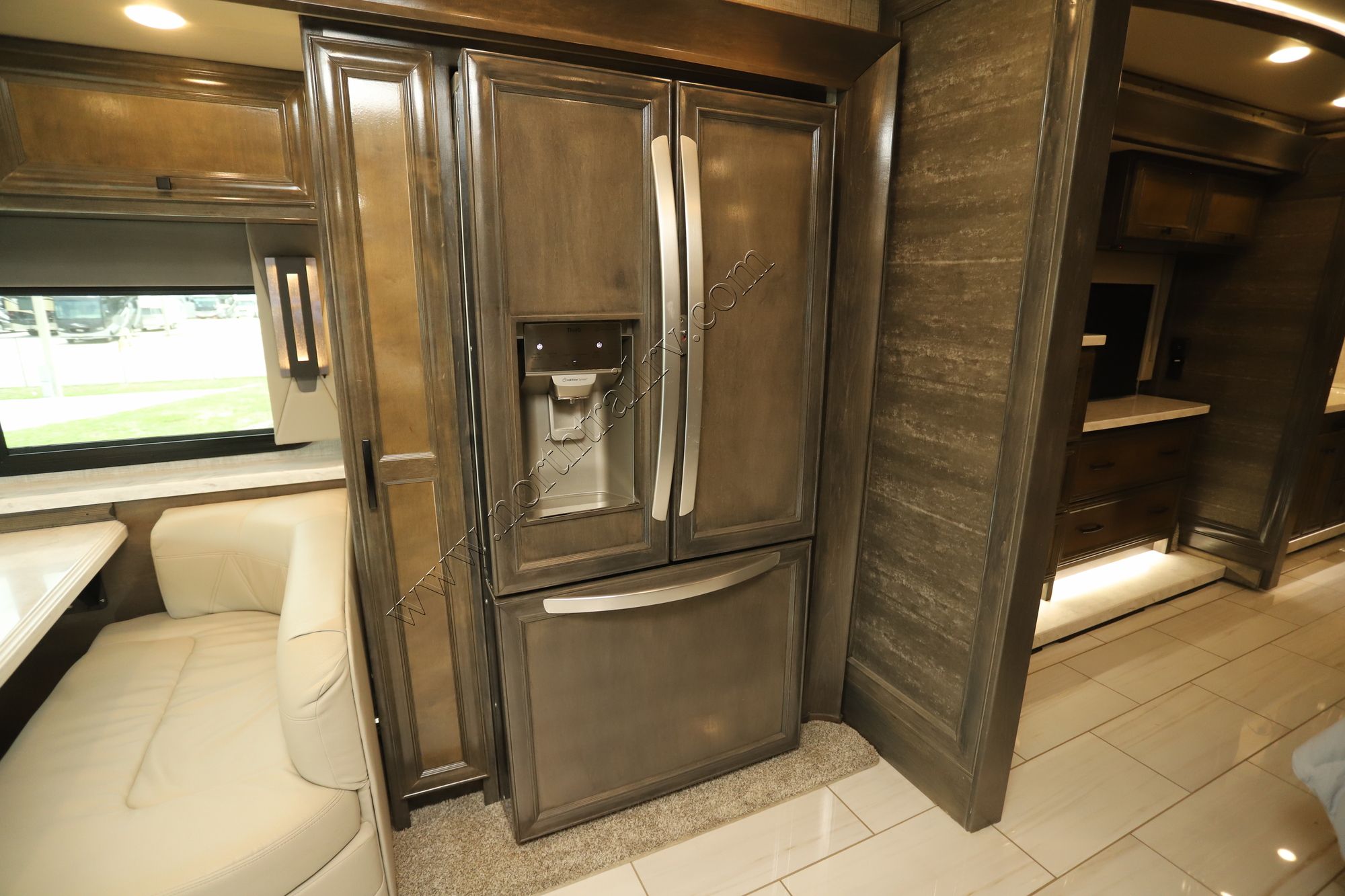 Used 2023 Tiffin Motor Homes Allegro Bus 40IP Class A  For Sale