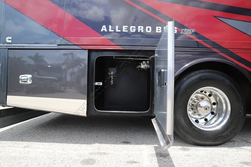 2023 Tiffin Motor Homes Allegro Bus 40IP
