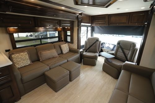 2021 Newmar Dutch Star 4363 Class A