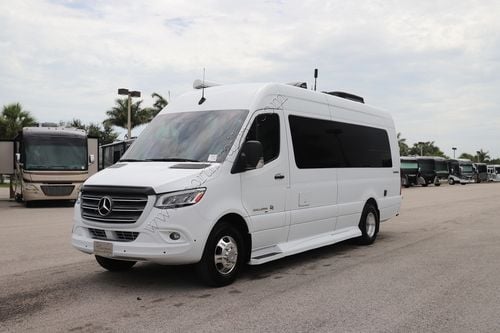 2023 Coachmen Galleria 24FL