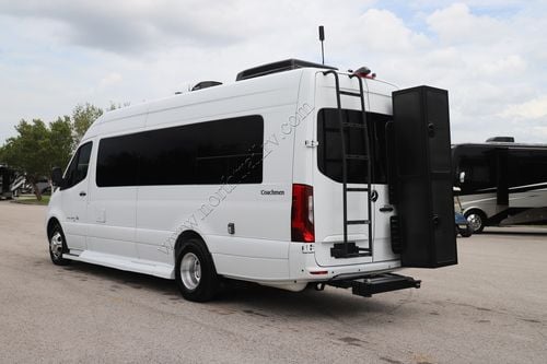 2023 Coachmen Galleria 24FL