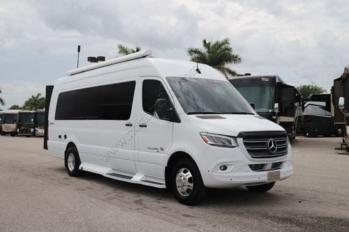2023 Coachmen Galleria 24FL