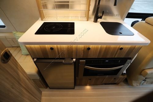 2024 Airstream Interstate 24GL 4X4 E1
