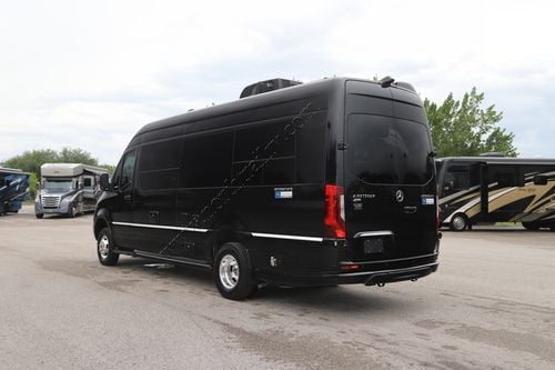 2024 Airstream Interstate 24GL 4X4 E1