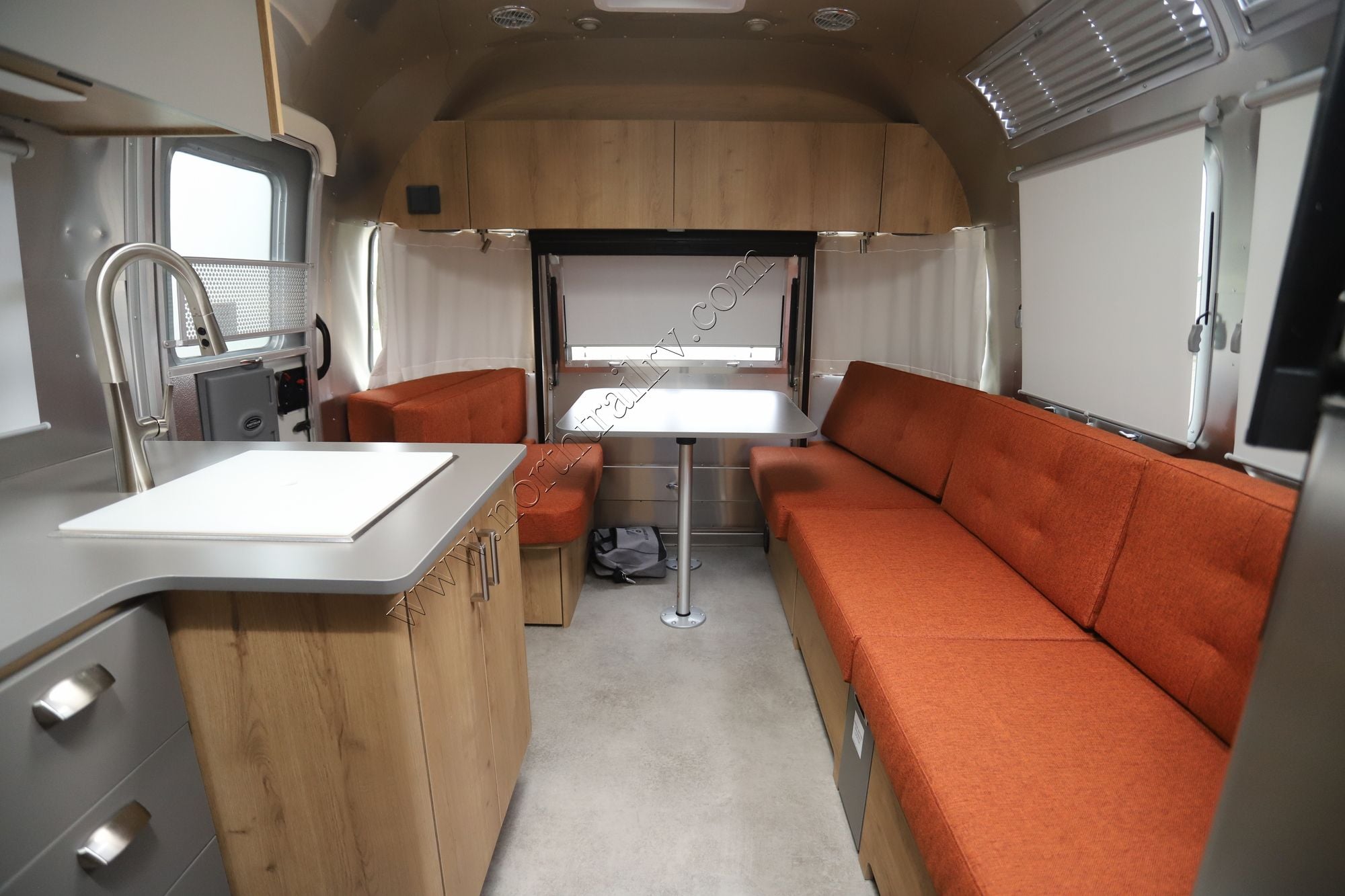 New 2026 Airstream Trade Wind 25FB Travel Trailer  For Sale
