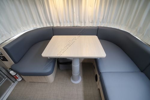 2026 Airstream Globetrotter 27FB