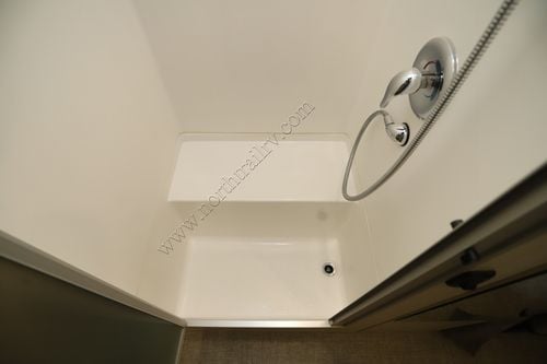 2022 Airstream Flying Cloud 28RB