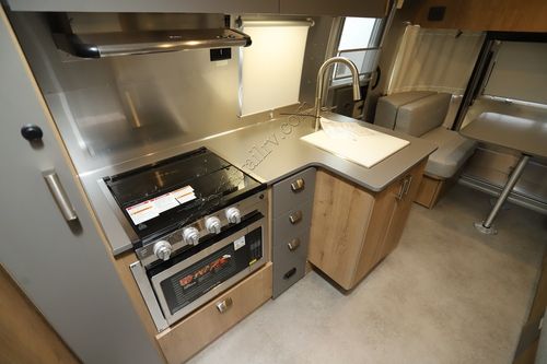 2026 Airstream Trade Wind 25FB