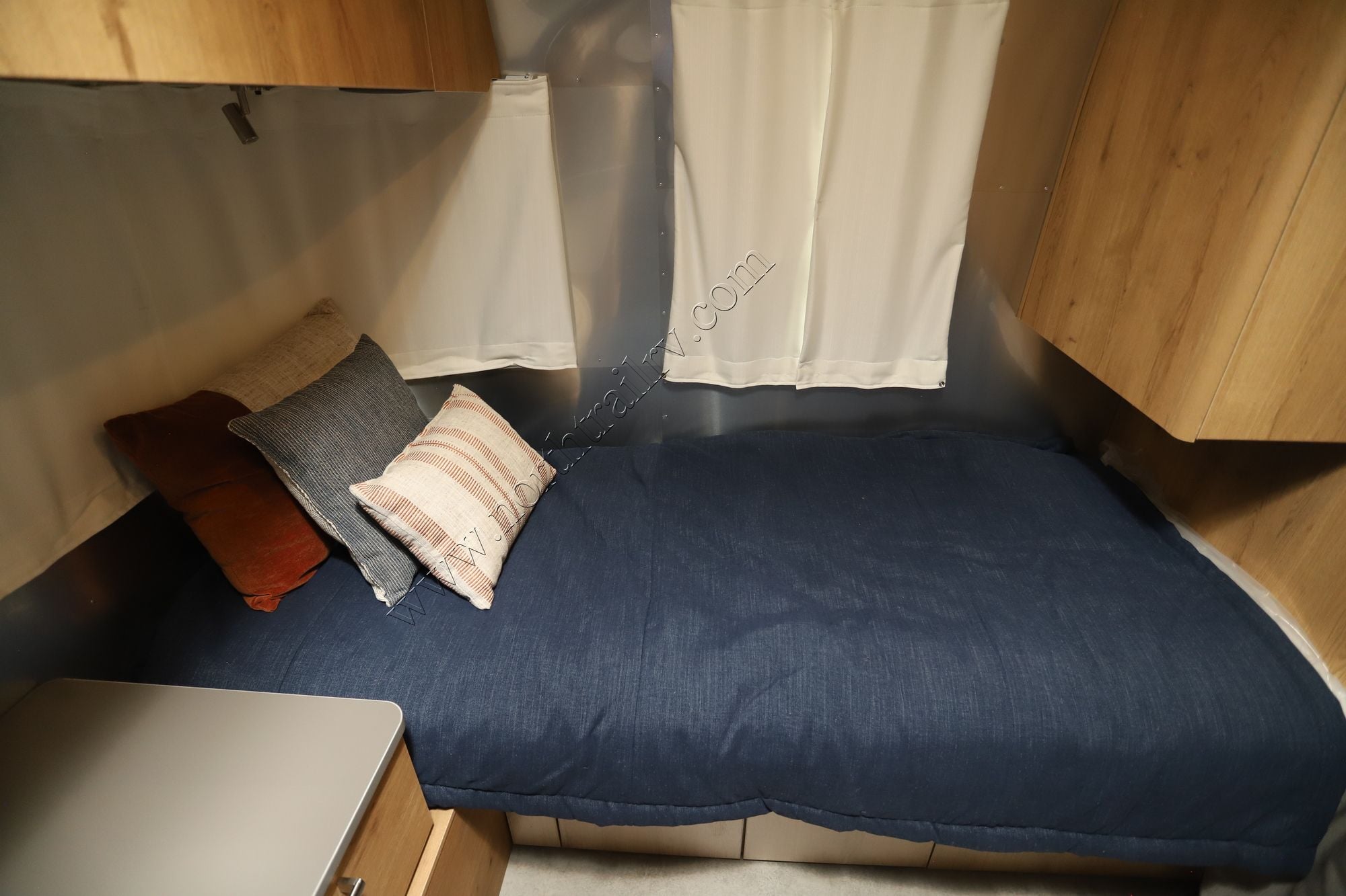 New 2026 Airstream Trade Wind 25FB Travel Trailer  For Sale