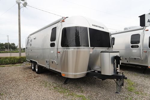 2025 Airstream Flying Cloud 25FB