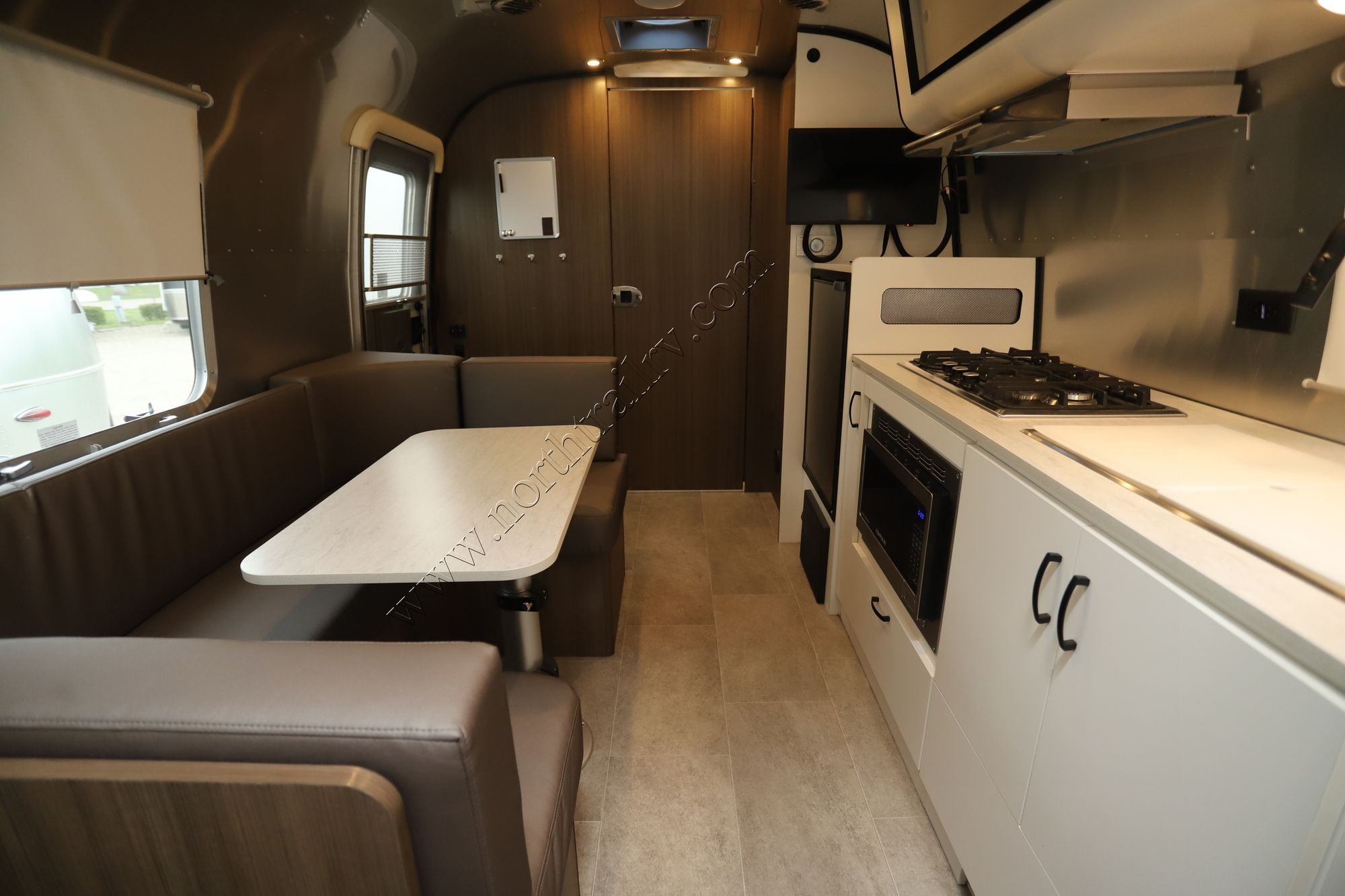 2023 Airstream Caravel 22FB Travel Trailer Used  For Sale