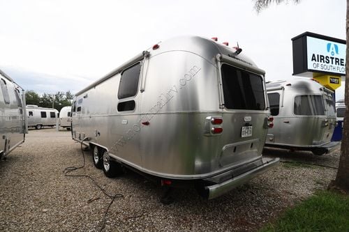 2022 Airstream Flying Cloud 28RB