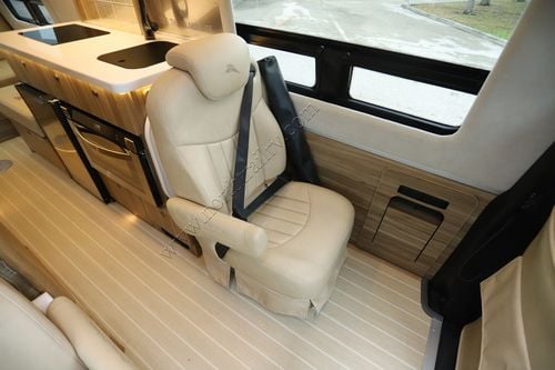 2024 Airstream Interstate 24GL 4X4 E1