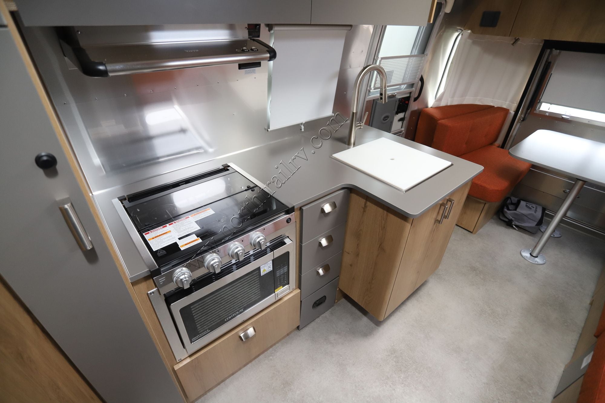New 2026 Airstream Trade Wind 25FB Travel Trailer  For Sale