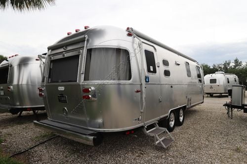 2026 Airstream Flying Cloud 27FB